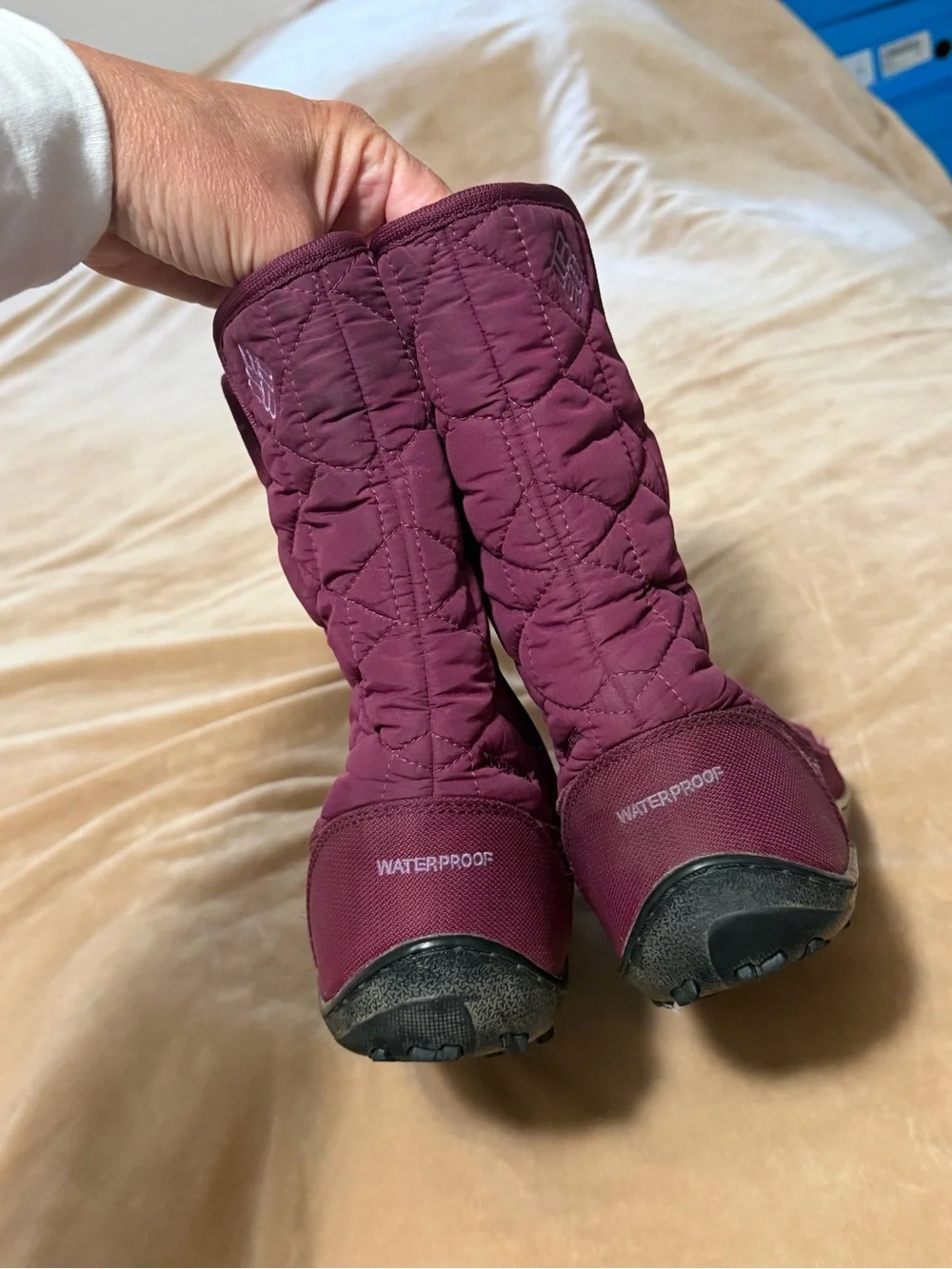 Columbia Women's Quilted Winter Boots in Plum 9.5